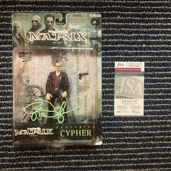 Cypher The Matrix Joe Pantoliano Green Autographed Action Figure JSA Witnessed - Picture 1 of 4